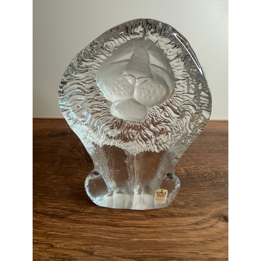 Vintage Royal Krona Sweden‎ Crystal Lion Paperweight Figurine Scandinavian